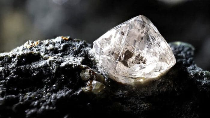 Diamond workers